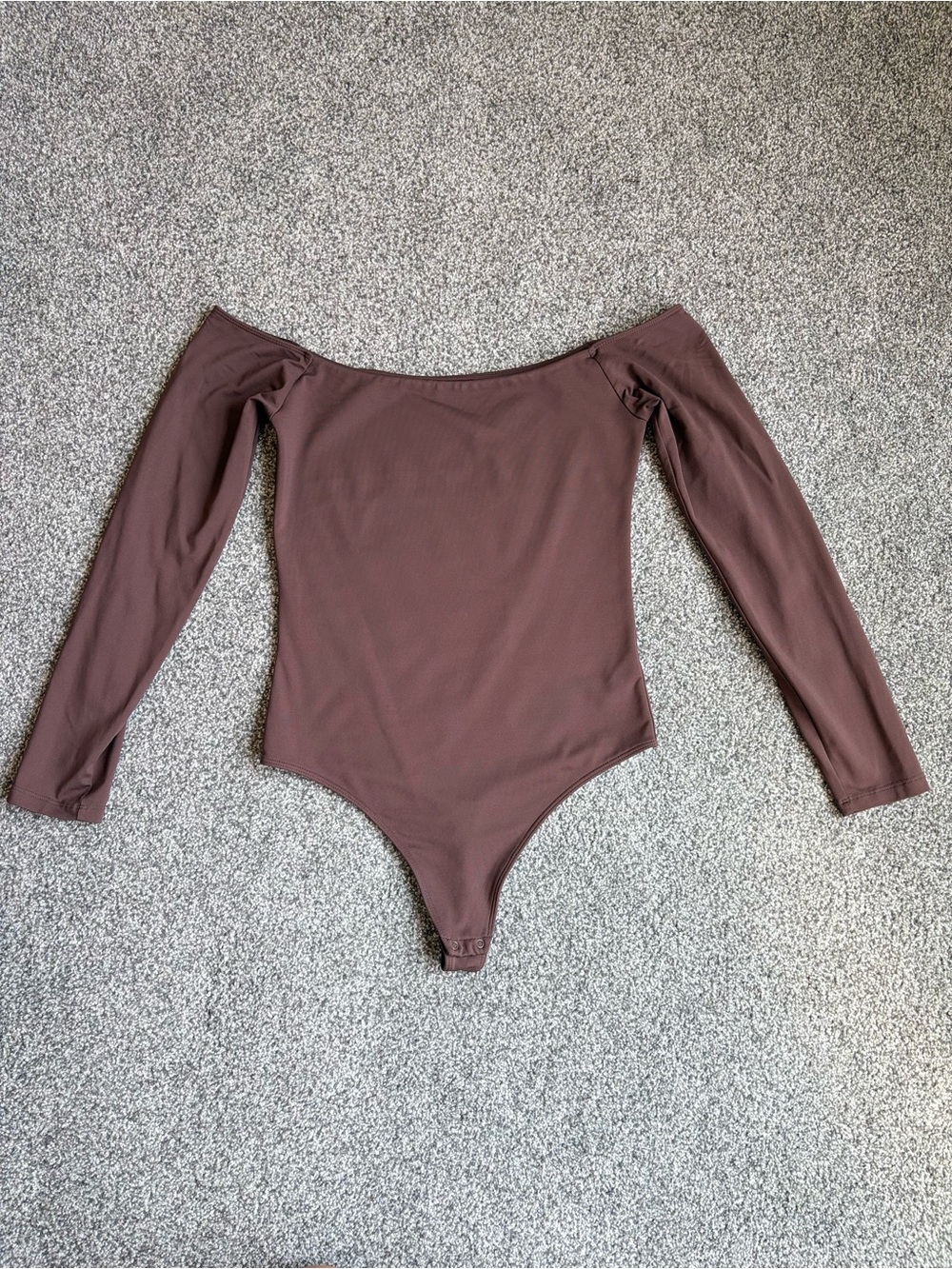 Aritzia Babaton Contour Off Shoulder Longsleeve Thong Bodysuit Chocolate Brown L